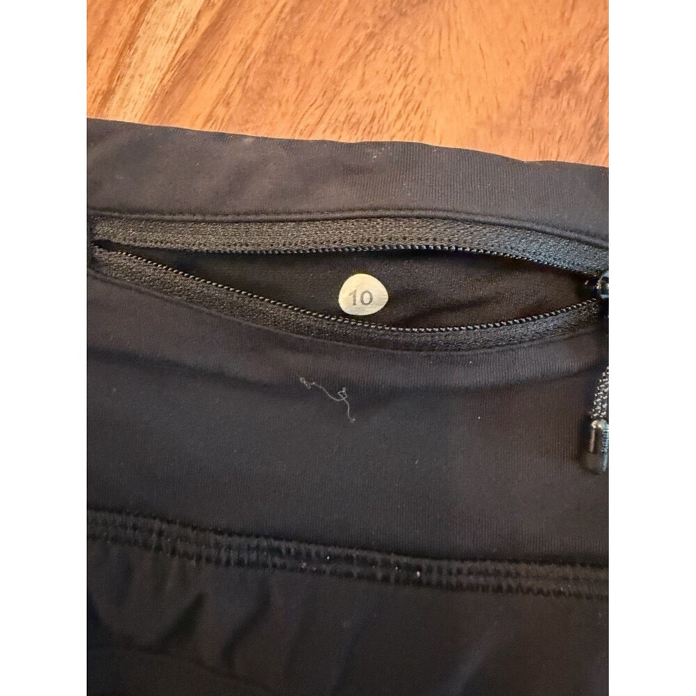 Lululemon Black speed up shorts - size 10 - 4” inseam - Picture 3 of 4